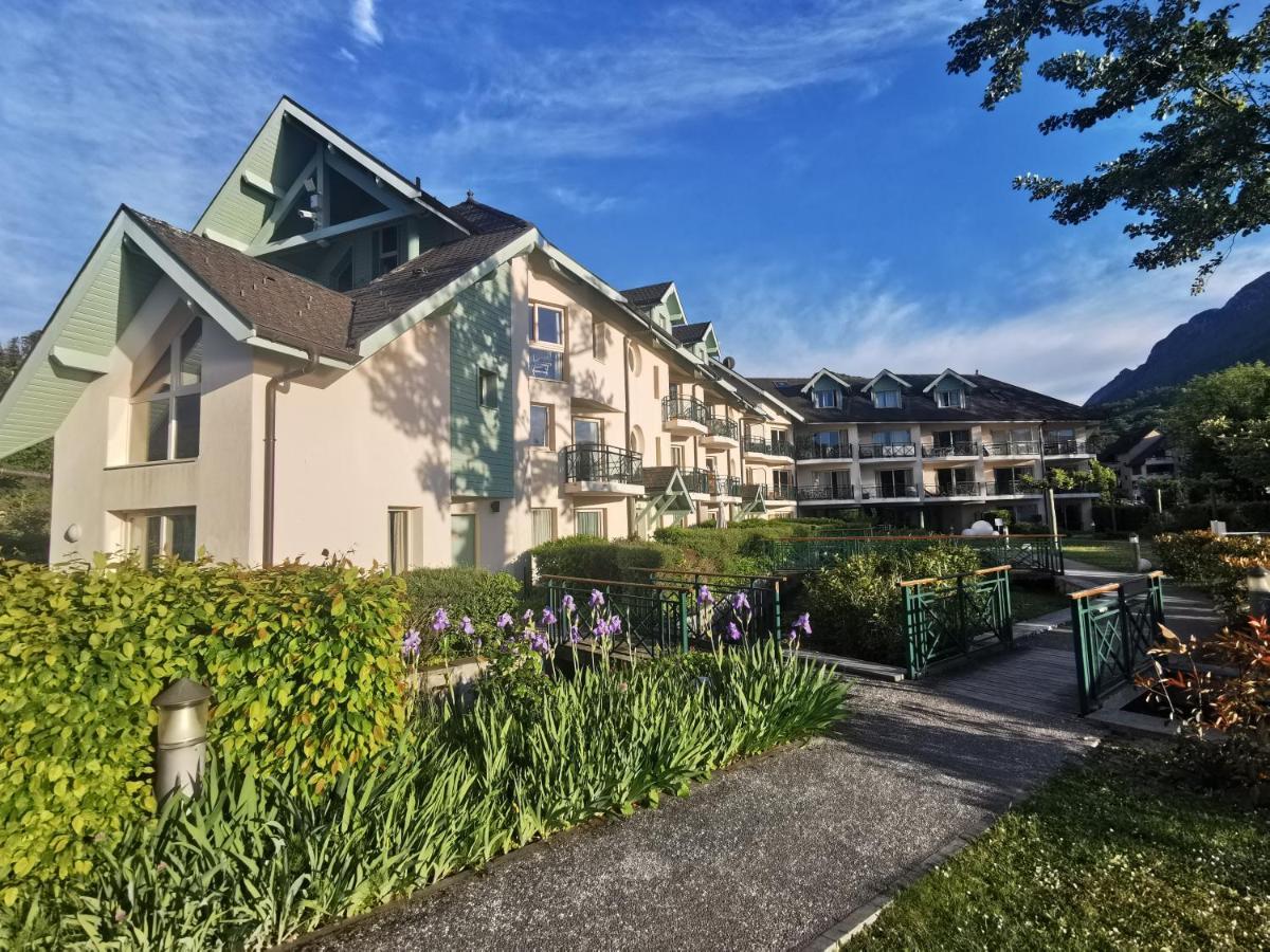 Lac Annecy Plage Privee, Duplex Baie Des Voiles Duingt Exteriör bild