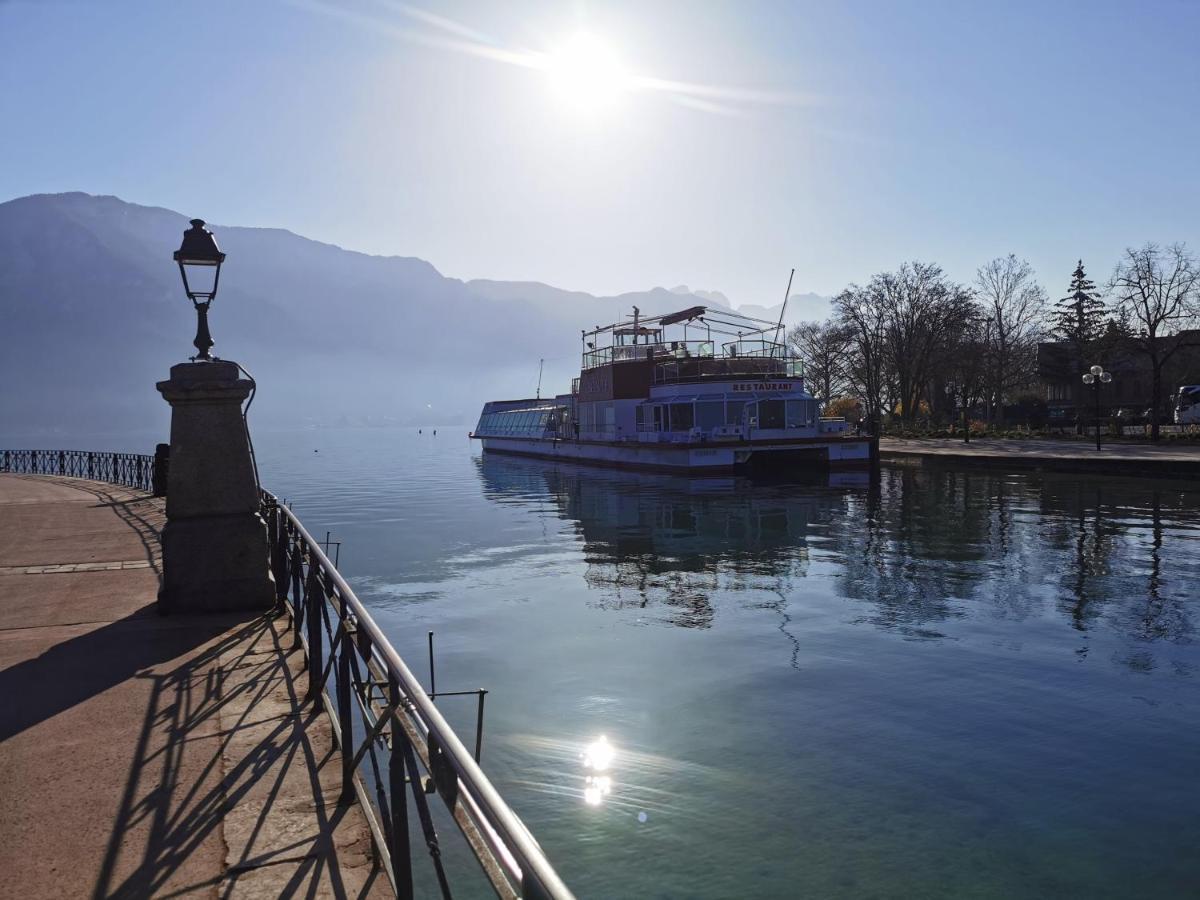 Lac Annecy Plage Privee, Duplex Baie Des Voiles Duingt Exteriör bild
